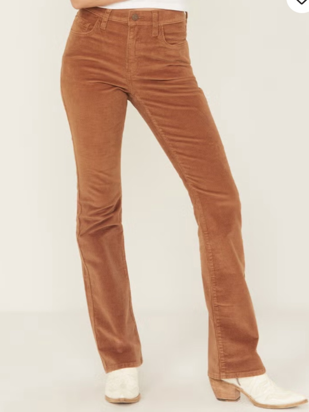 Women’s Levi’s High-Rise Flare Corduroy Jeans in Brown